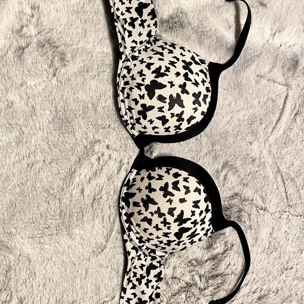 Push up bra bought over 5 years ago but never worn